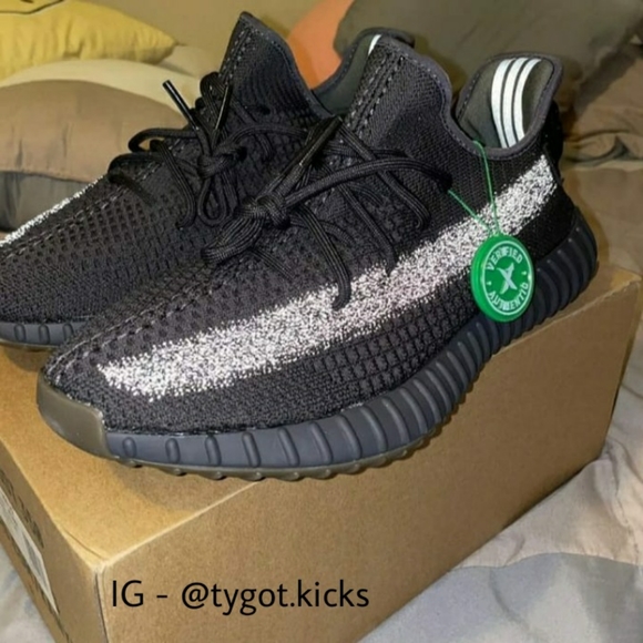 Static Men Adidas Yeezy Boost 350 V2 Black Tisco Triple Black Yeezy Boost  Black Static Non